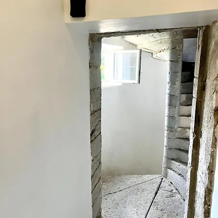 Le Cocon Du Mont'anay Apartament *